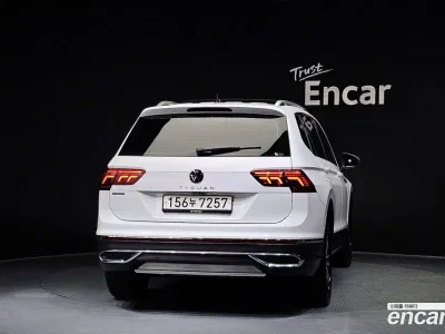 2023 Volkswagen Tiguan 2.0 TSI Prestige, фото 4, лот 10111235
