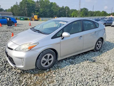 2014 TOYOTA PRIUS THREE, фото 1, лот 10543648