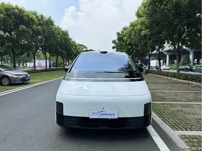 2025 Li Auto MEGA Model Home Family Special Edition, фото 2, лот 10445422