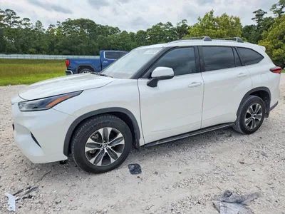 2021 TOYOTA HIGHLANDER XLE, фото 1, лот 10508385
