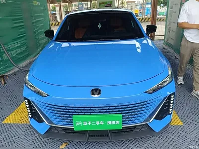 2022 Changan UNI-V 1.5T Premium Model, фото 3, лот 11203293