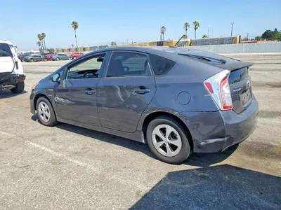 2011 TOYOTA PRIUS TWO, фото 2, лот 10542037