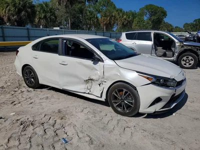2023 KIA FORTE LXS, фото 4, лот 10774856