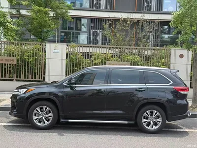 2018 Toyota Highlander 2.0T 2WD Elite 5-seater (China V), фото 2, лот 10286679
