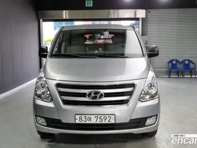 2017 Hyundai Starex 5-Seater LPi VAN, фото 3, лот 10192722