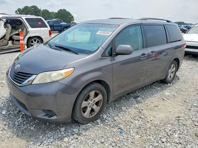 2011 TOYOTA SIENNA LE, фото 1, лот 10542305