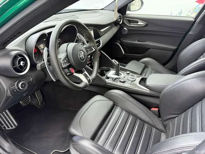 2022 Alfa Romeo Giulia, фото 4, лот 10402509