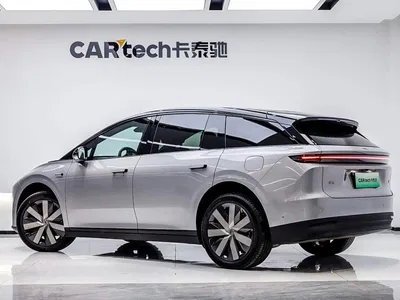 2025 Li Auto i6 4WD Base Model, фото 4, лот 10445800