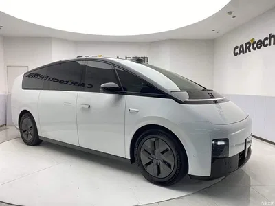 2024 Li Auto MEGA Ultra, фото 2, лот 10445133