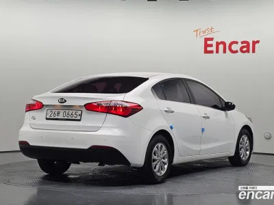 2015 Kia K3 Luxury, фото 2, лот 10109081