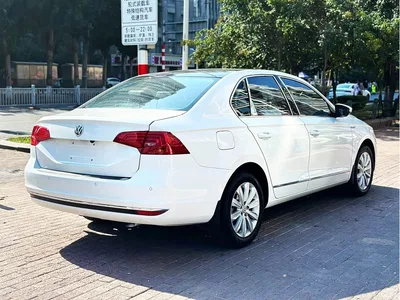 2017 Volkswagen Bora 1.6L Automatic Comfort, фото 3, лот 10830843