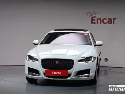2017 Jaguar XF 20d Prestige, фото 3, лот 10117571