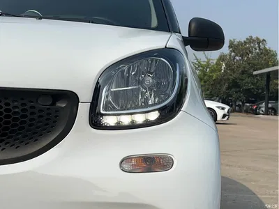 2015 smart fortwo 1.0L 52kW Hardtop Agile, фото 4, лот 10900441