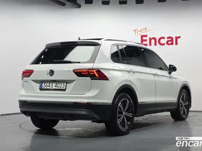 2020 Volkswagen Tiguan 2.0 TDI Prestige, фото 2, лот 10211774