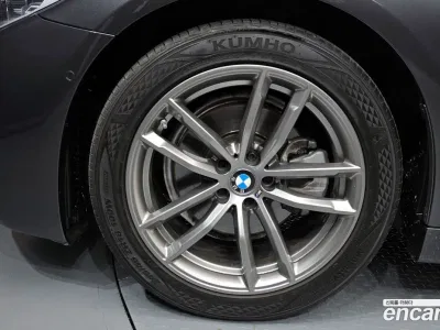 2020 BMW 5-Series 520i M Sport, фото 4, лот 10076194