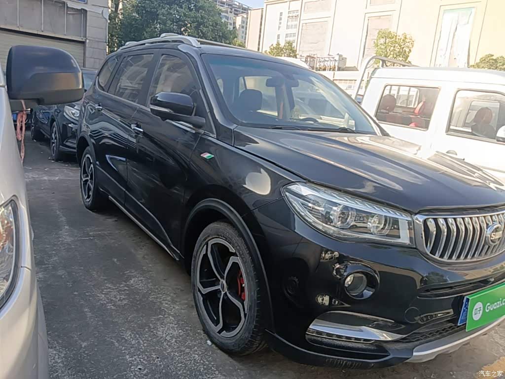 2017 SWM Motor SWM X7 1.5T Automatic Smart Enjoy 7-seater, фото 4, лот 10832404