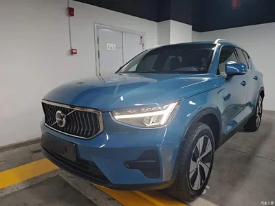 2024 Volvo XC40 B3 Smart Elite Luxury Edition, фото 1, лот 11243089
