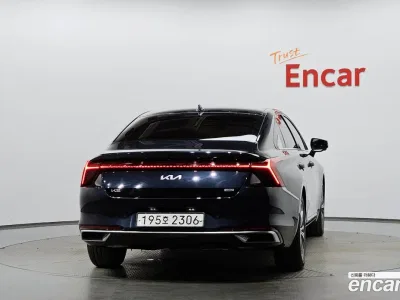 2023 Kia K8 Signature, фото 4, лот 10780566