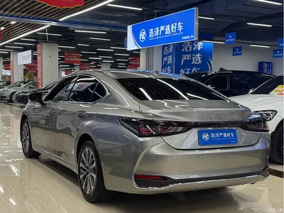 2025 Lexus ES 200 Ultimate Edition, фото 4, лот 10317072