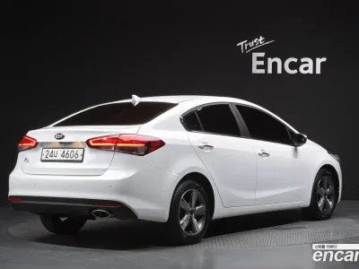 2018 Kia K3 Trendy, фото 2, лот 10229602