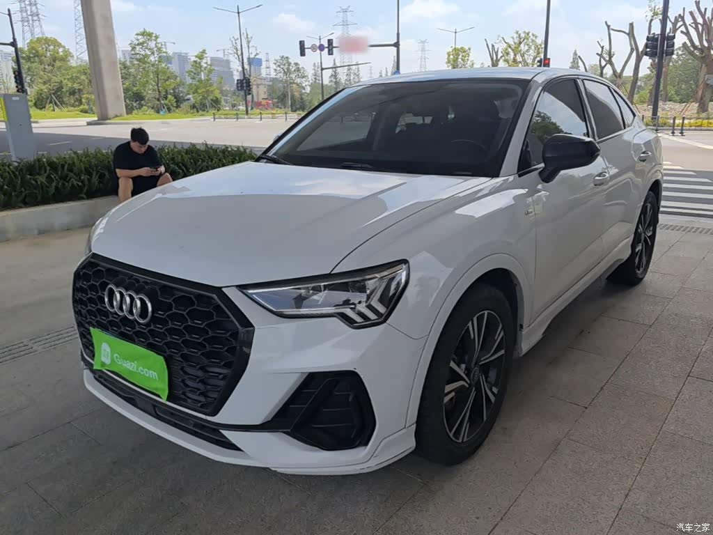 2022 Audi Q3 Sportback 40 TFSI Fashion, фото 1, лот 10472591