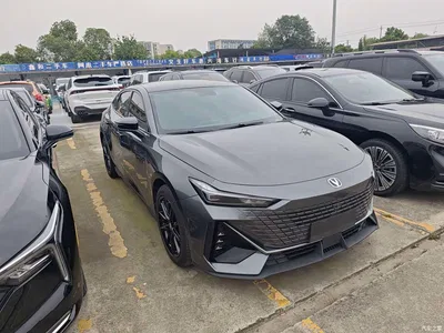 2022 Changan UNI-V 1.5T Premium Model, фото 3, лот 10249681
