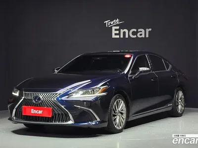 2021 Lexus ES 300h Luxury Plus, фото 1, лот 10223224