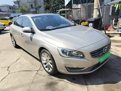 2017 Volvo S60 S60L T4 Momentum, фото 4, лот 11583785