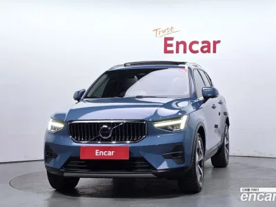 2023 Volvo XC40 B4 Ultimate Bright, фото 3, лот 10124855