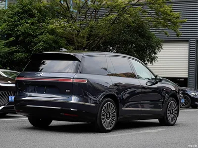 2025 NIO ES8 Model 6-Seat Executive Luxury Edition, фото 4, лот 10355528