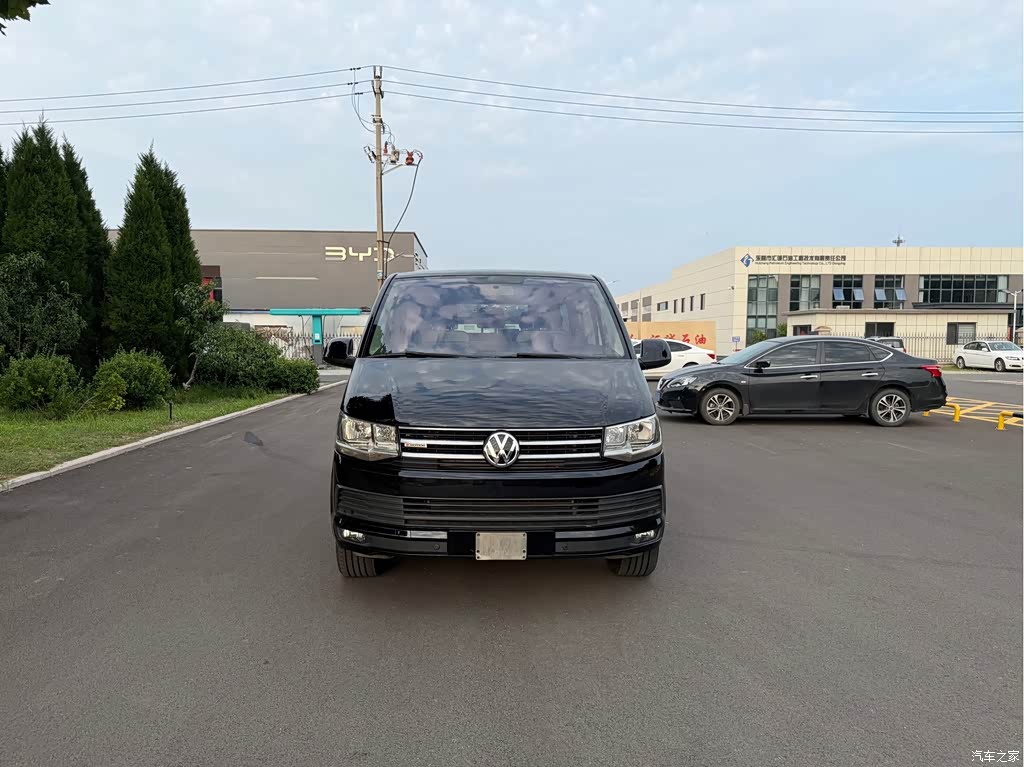 2016 Volkswagen Caravelle 2.0TSI AWD Comfort 9-Seater, фото 2, лот 10476824