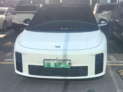 2025 Li Auto i6 2WD Base Model, фото 2, лот 10446740