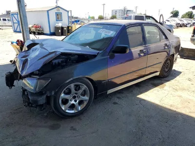 2002 LEXUS IS 300 BASE, фото 1, лот 10968328
