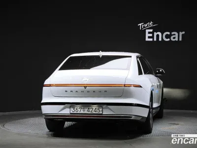 2023 Hyundai Grandeur 3.5 LPG 2WD (Taxi), фото 4, лот 10203733