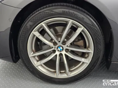2017 BMW 5-Series 520d M Sport package, фото 4, лот 10056829