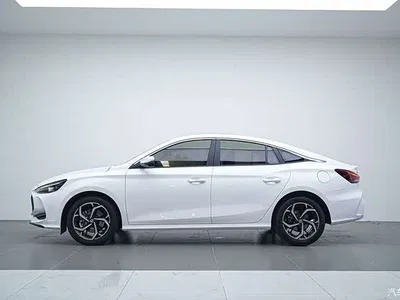 2025 MG MG5 300TGI Global Flagship, фото 4, лот 10354594