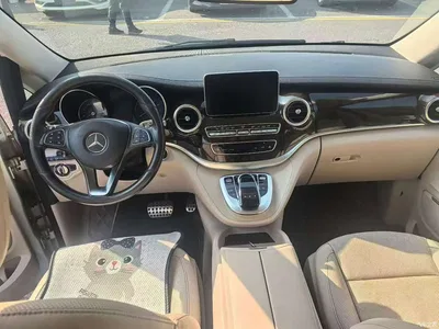 2016 Mercedes-Benz V-Class V 260 L Premium Long, фото 4, лот 11124427