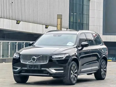 2022 Volvo XC90 B5 Smart Luxury Edition 5-seater, фото 1, лот 10453505