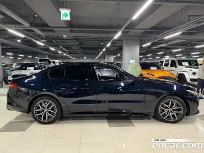2026 BMW 5-Series 523d xDrive M Sport, фото 2, лот 10218756