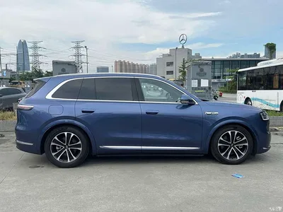 2026 AITO Wenjie AITO M7 Extended Range Ultra AWD 5-Seater, фото 4, лот 10278343