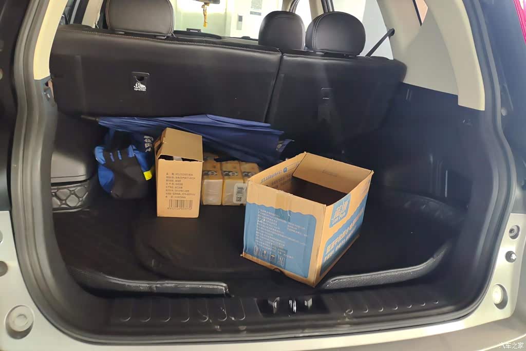 2018 Geely Emgrand X6 1.4T CVT 4G Connected Luxury, фото 4, лот 11215394