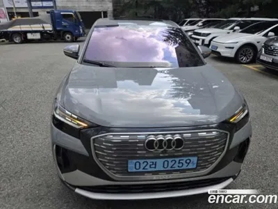 2025 Audi Q4 e-tron 45 Premium Sportback, фото 1, лот 10524778