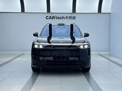 2025 AITO Wenjie AITO M8 Range Extender Max+ Edition 53.4kWh 5-seater, фото 2, лот 11520358