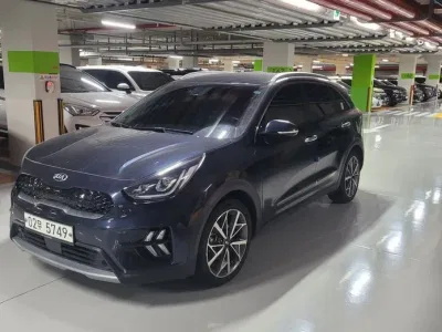 2020 Kia Niro 1.6 HEV, фото 2, лот 10231017