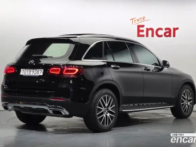 2020 Mercedes-Benz GLC-Class GLC300 4MATIC, фото 1, лот 10062073