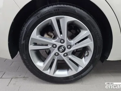 2017 Hyundai AVANTE 1.6 GDI Value Plus, фото 4, лот 10079741
