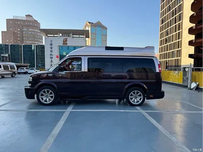 2017 GMC Savana 6.0L G660S Elegance Panoramic Roof Edition, фото 4, лот 10280526