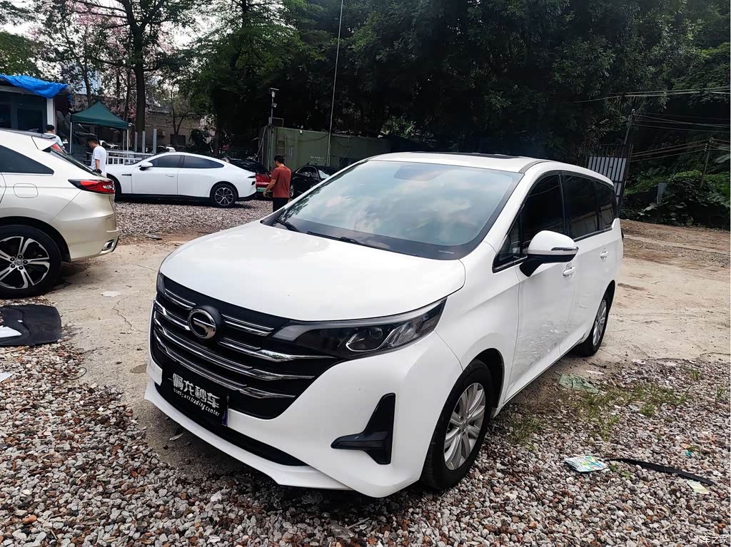 2021 GAC Trumpchi Trumpchi M6 270T DCT Luxury Edition (6-Seater), фото 1, лот 11222468