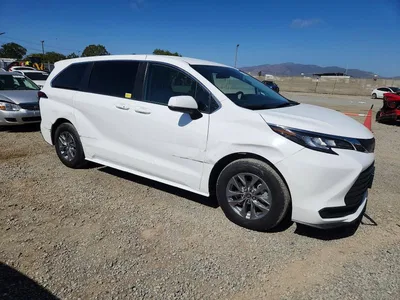 2022 TOYOTA SIENNA LE, фото 4, лот 10493847
