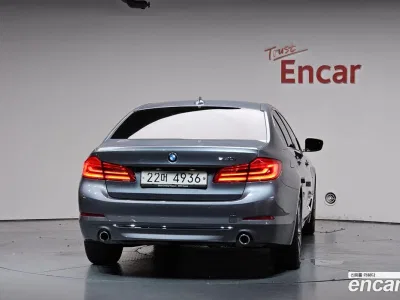 2018 BMW 5-Series 520i Luxury, фото 2, лот 10047251